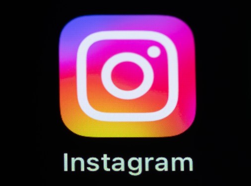 Instagram Introduces Location-Sharing Feature to Compete with Snapchat
