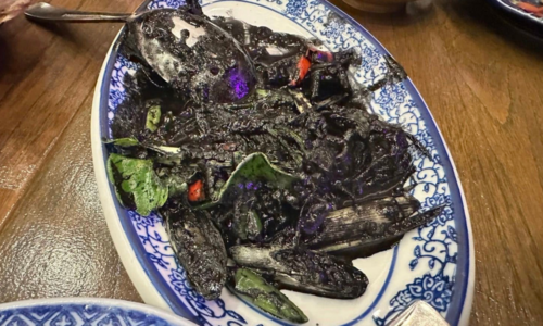 Allergic diner endures near-fatal shrimp reaction after being served shrimp-containing dish despite warning Allergic diner endures near-fatal shrimp reaction after being served shrimp-containing dish despite warning